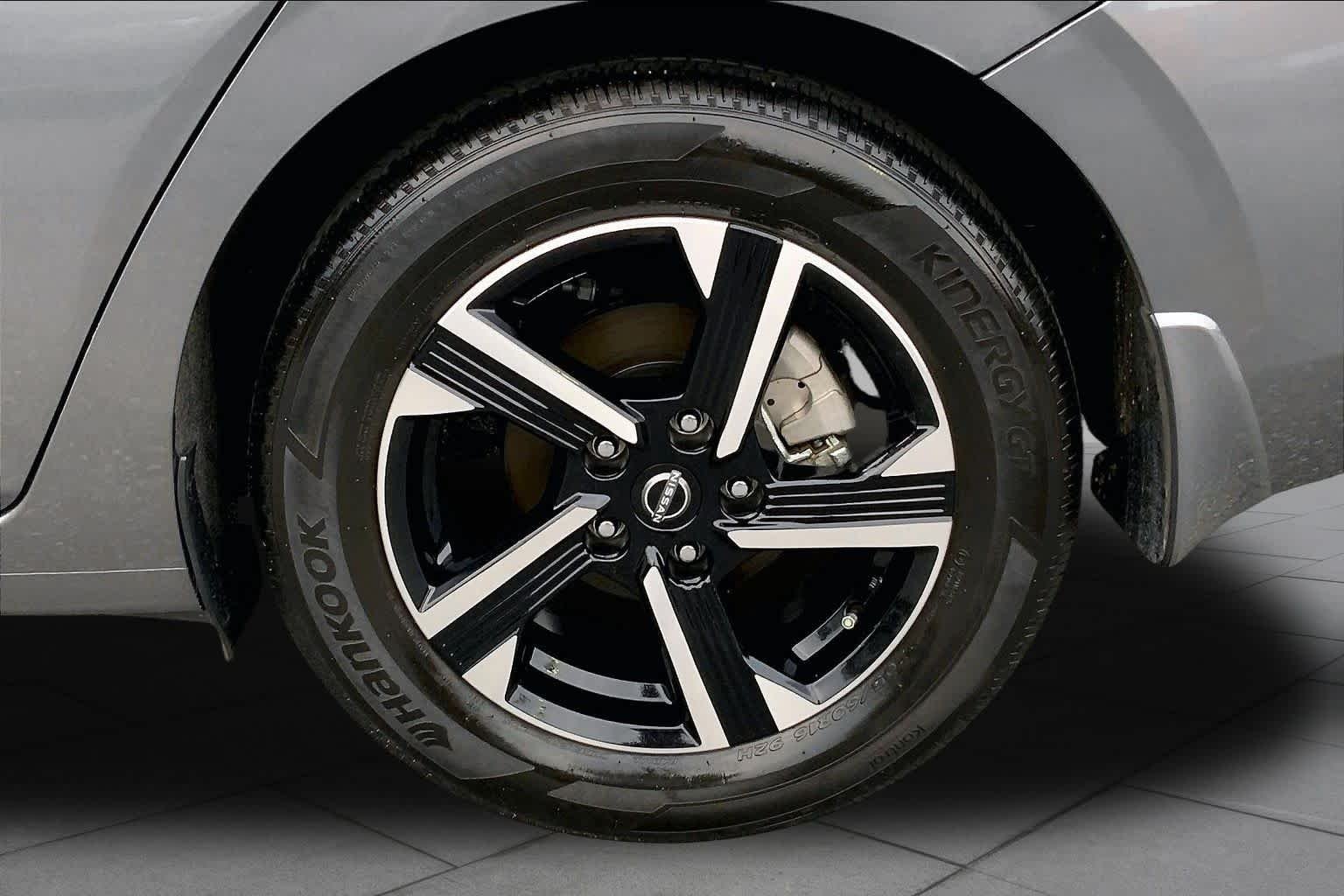 Used 2025 Gun Metallic Nissan SV image 10