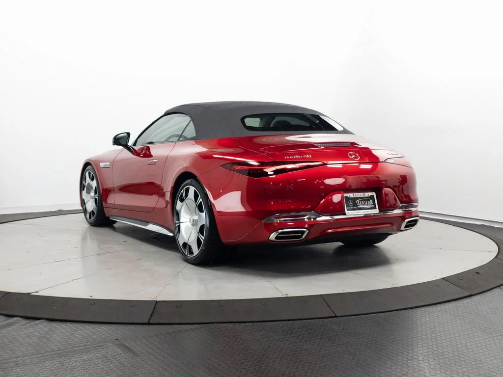 Certified Used 2026 MANUFAKTUR Garnet Red Metallic (Red Ambiance) Mercedes-Benz Maybach SL 680 image 28