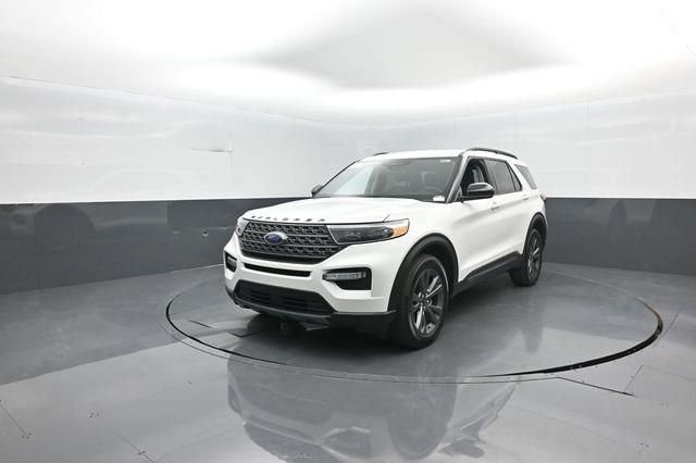 Certified Used 2024 White Ford XLT image 4