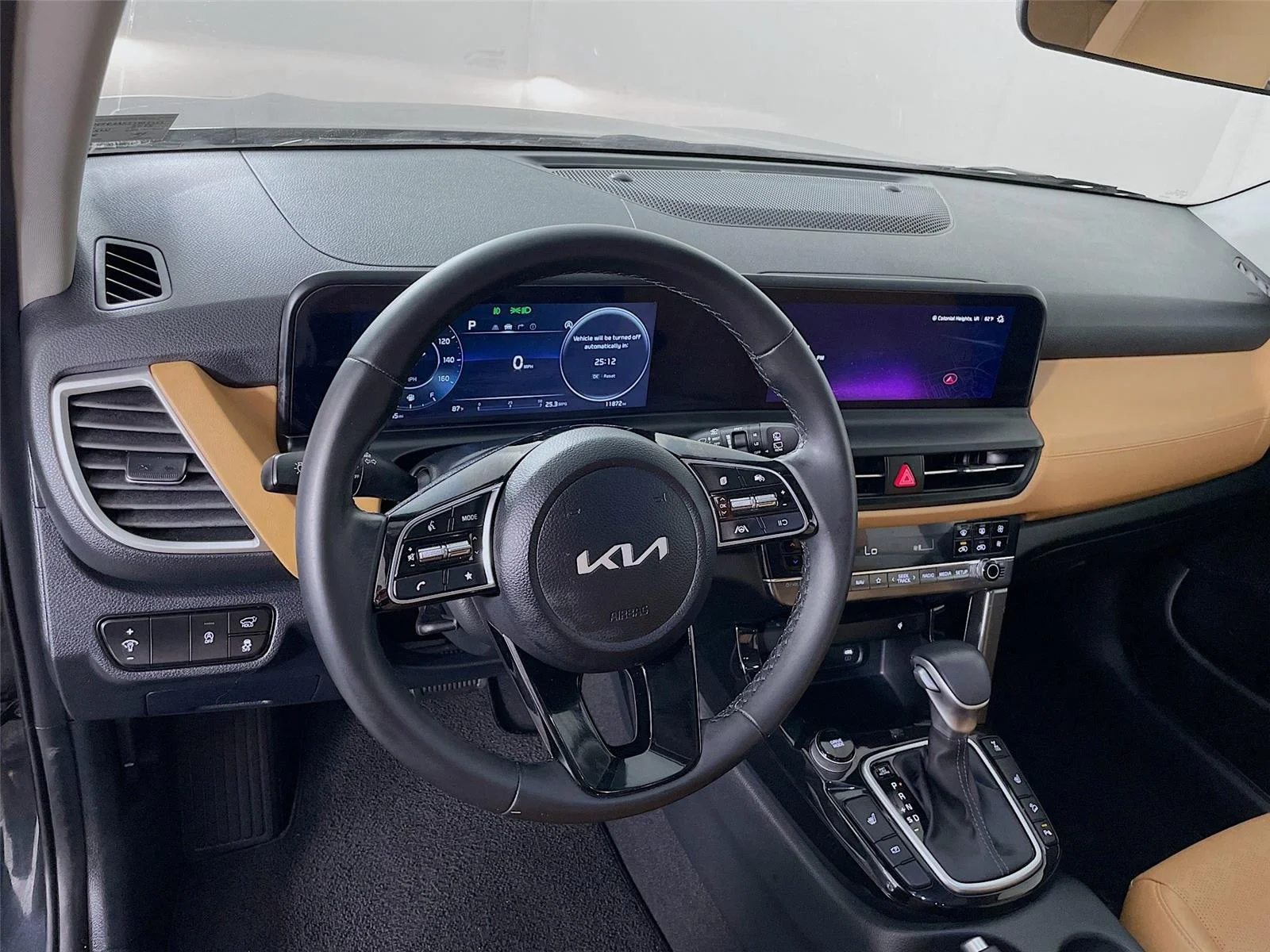 Used 2025 Gravity Gray Kia EX image 14