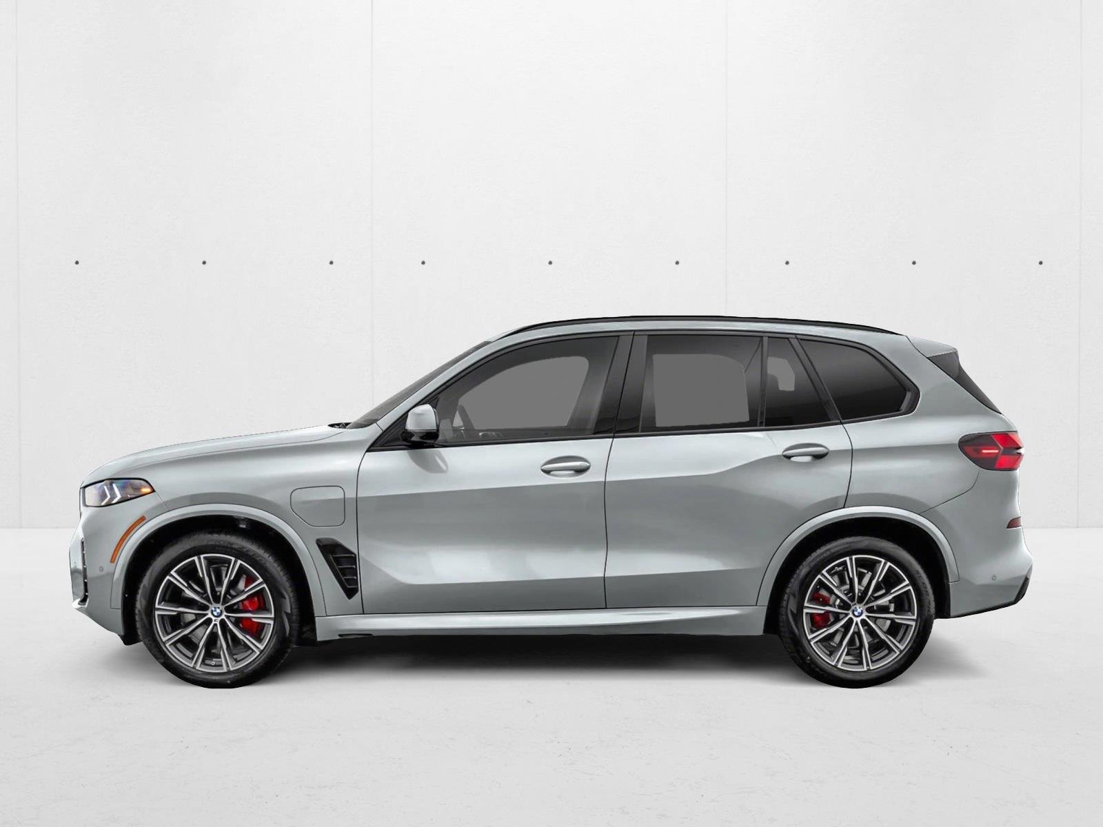 Used 2026 Skyscraper Grey Metallic BMW xDrive50e image 3