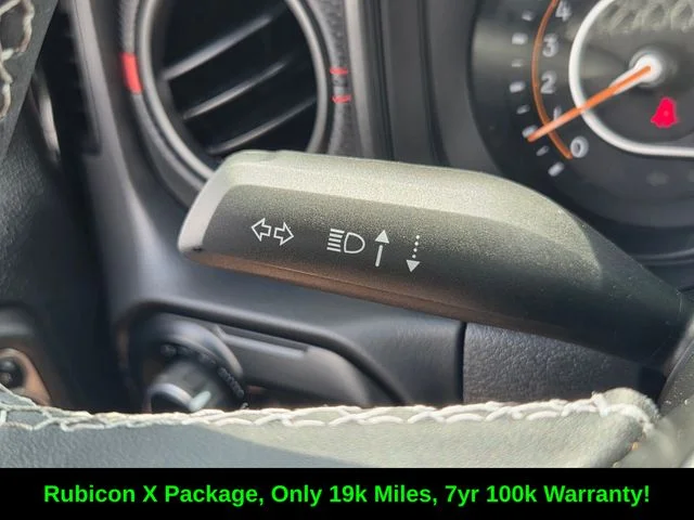 Certified Used 2025 Black Jeep Rubicon X image 32