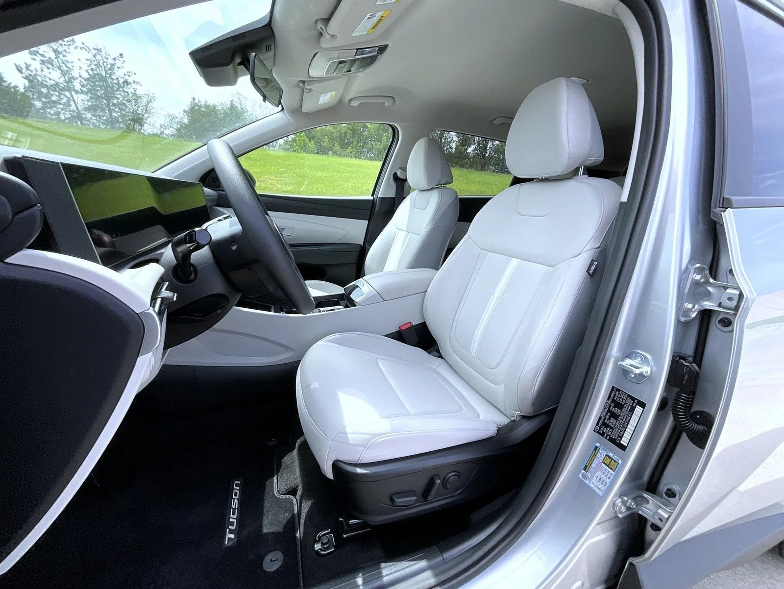 Certified Used 2026 Silver Hyundai SEL image 10