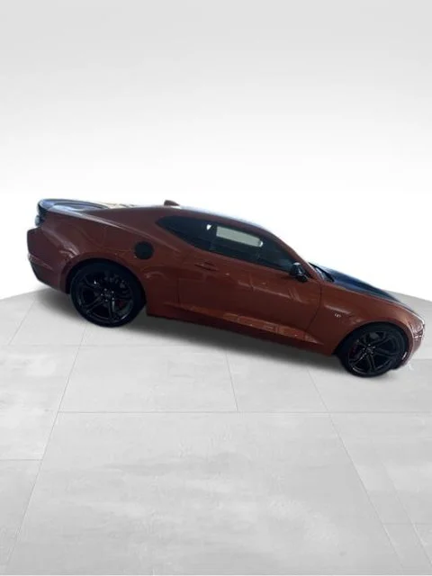 Used 2023 Red Chevrolet SS image 7