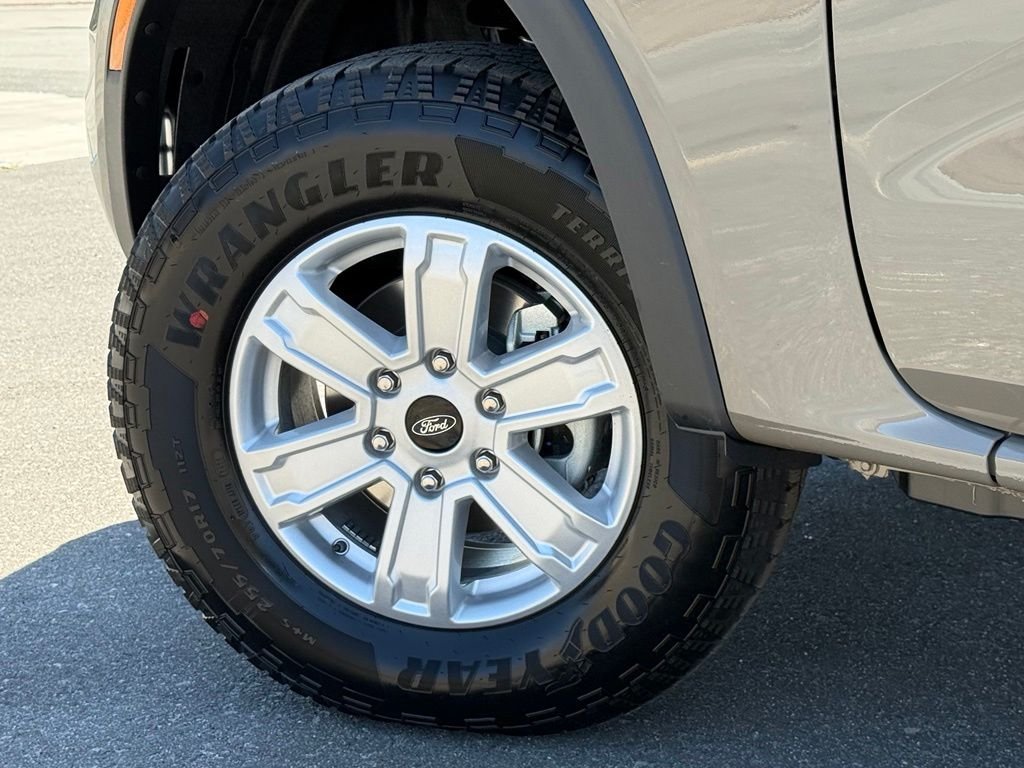 New 2026 Marsh Gray Ford XL image 15