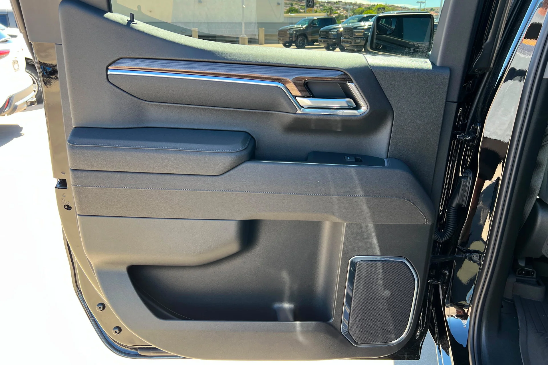 New 2026 Black Chevrolet LT image 18