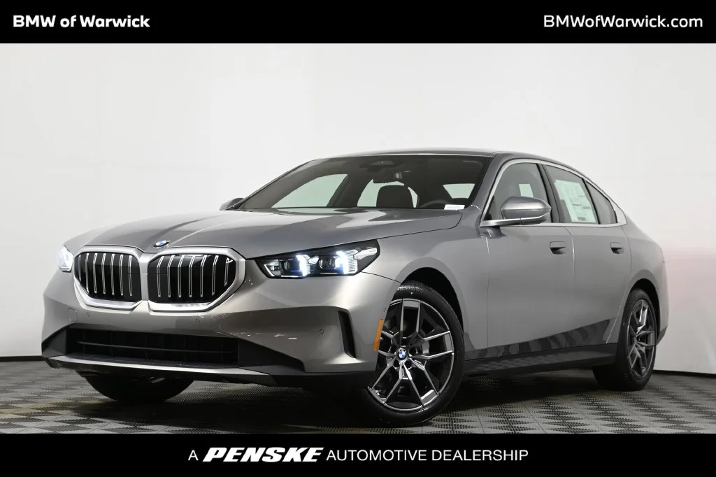 Used 2026 Gray BMW 530i xDrive image 1