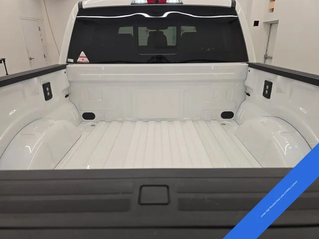 New 2026 Star White Metallic Tri-Coat Ford Platinum® image 20