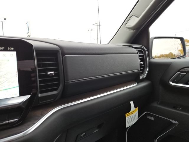 2026 GMC Sierra 1500 SLT - Photo 36
