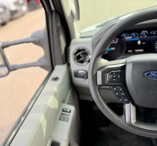 2026 Ford E-Series Cutaway Base - Photo 16