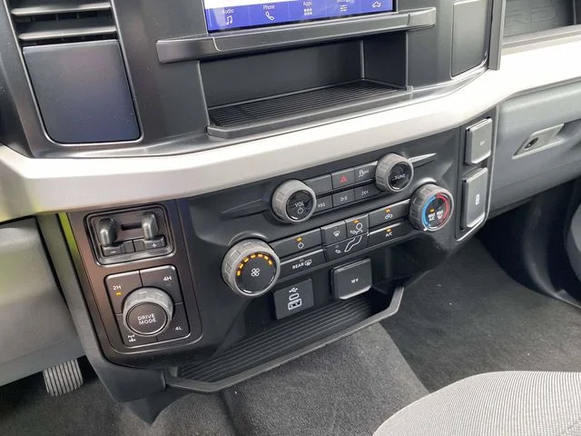 New 2026 Gray Ford XL image 18