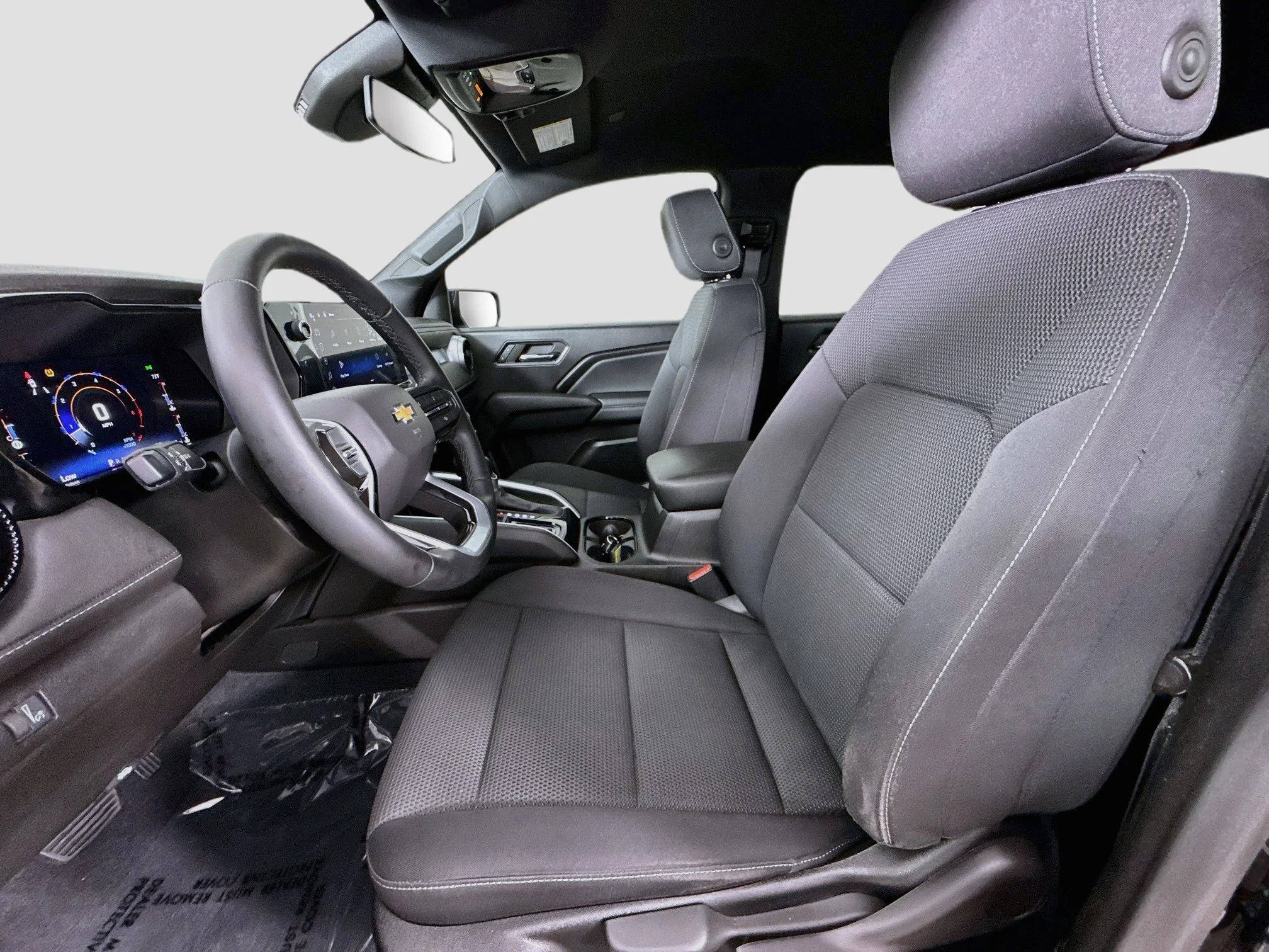 Used 2023 BLACK Chevrolet 2WD LT image 23