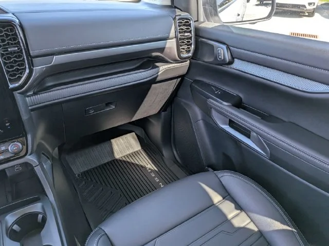 Used 2026 White Ford Lariat image 15
