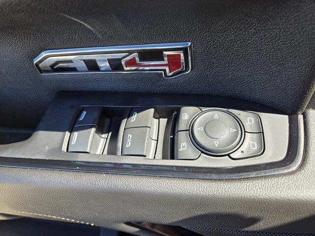 Used 2022 Titanium Rush Metallic GMC AT4 image 21