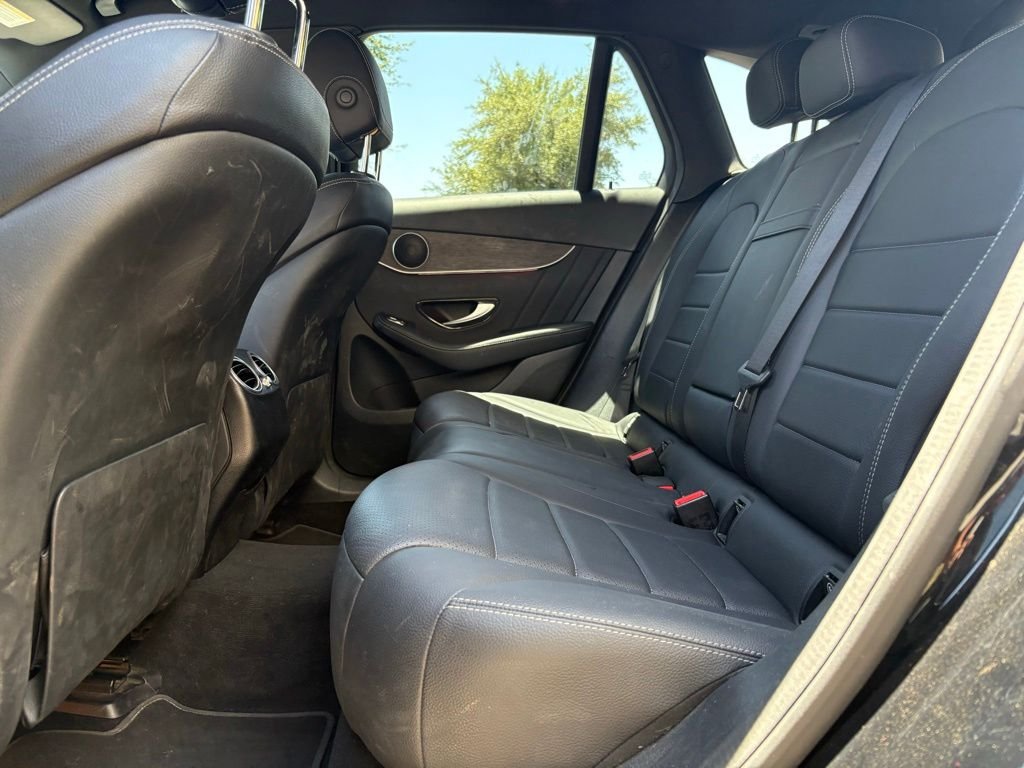 Used 2022 Black Mercedes-Benz GLC 300 image 11
