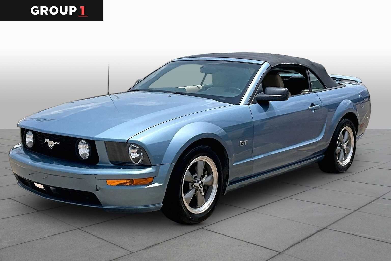 2006 Ford Mustang GT Deluxe
