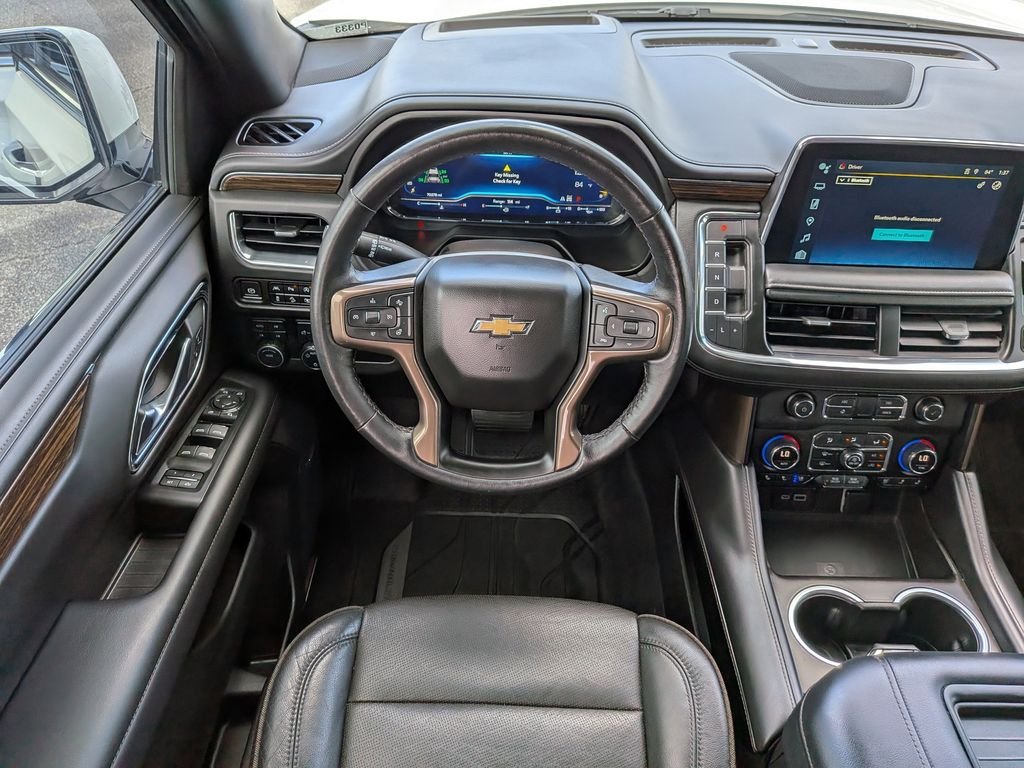 Used 2022 Beige Chevrolet High Country image 18