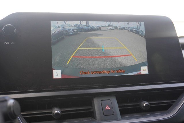 Used 2024  Lexus UX 250h F SPORT Handling image 33