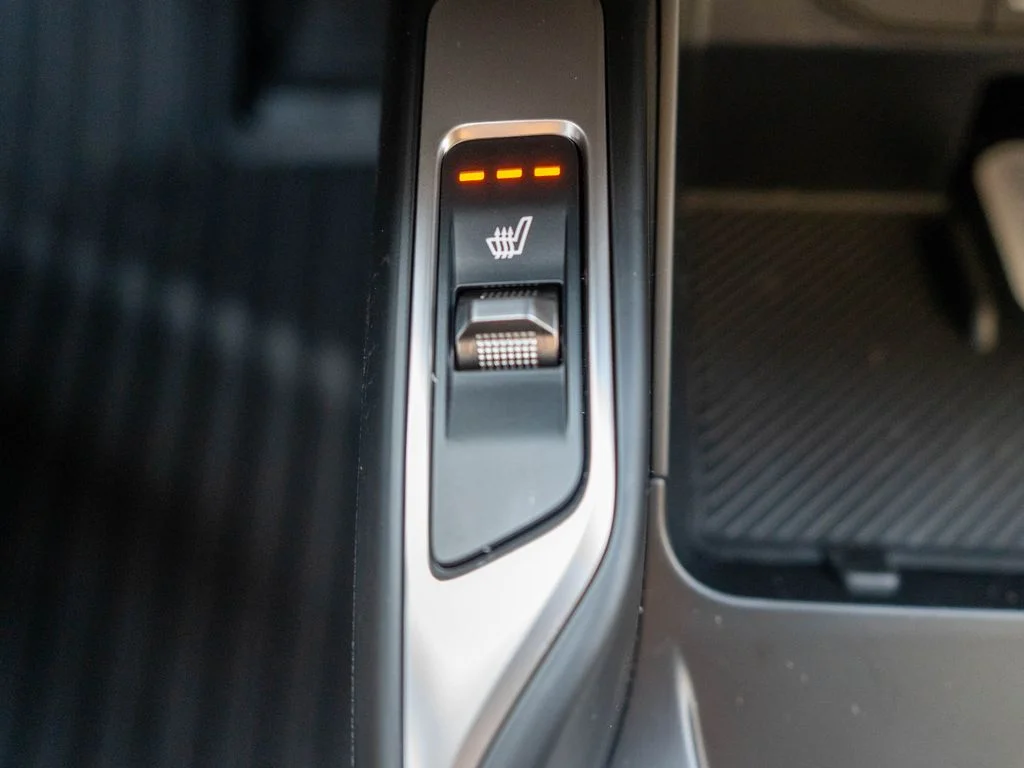 New 2026 Glacial White Pearl Kia S image 25