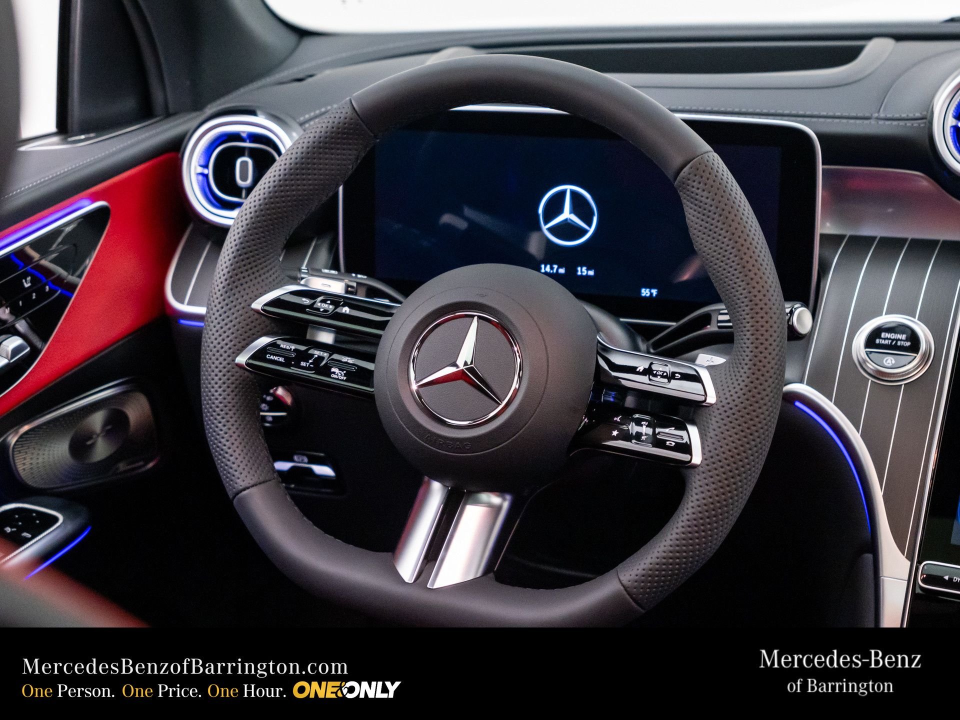 New 2026 MANUFAKTUR Moonlight White Metallic Mercedes-Benz GLC 300 image 12