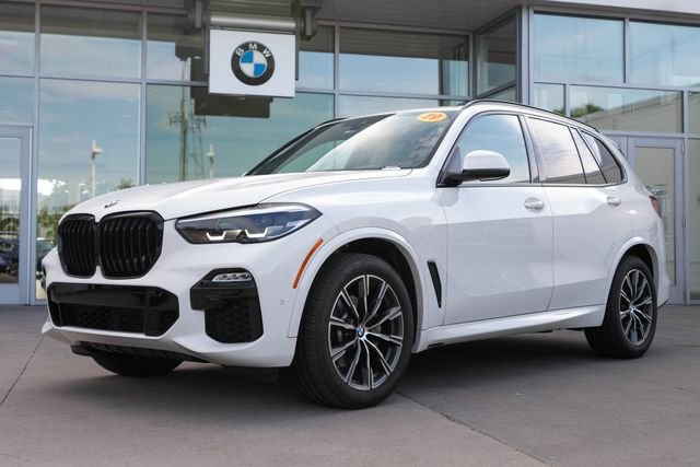 Used 2019 Alpine White BMW xDrive40i image 1