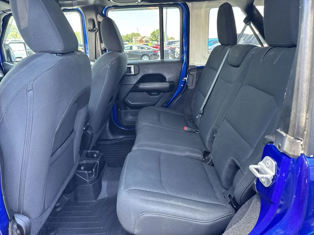 Used 2019 Blue Jeep Unlimited Sahara image 21