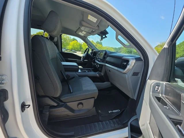 Used 2023 White Ford XLT image 26