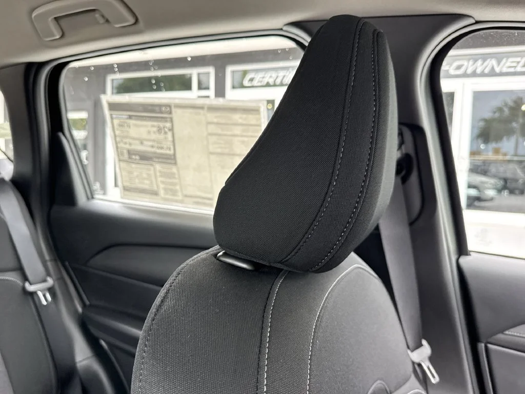 New 2026 White Metallic Mazda 2.5 S AWD image 20