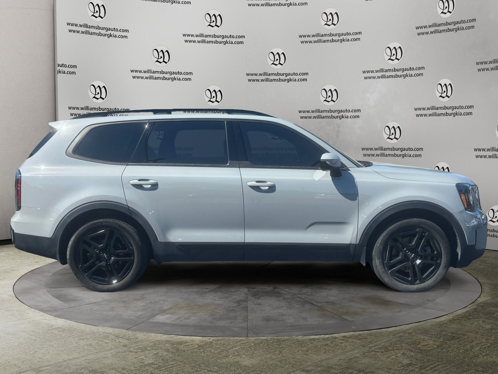 Used 2024 Gray Kia SX-Prestige X-Line image 6