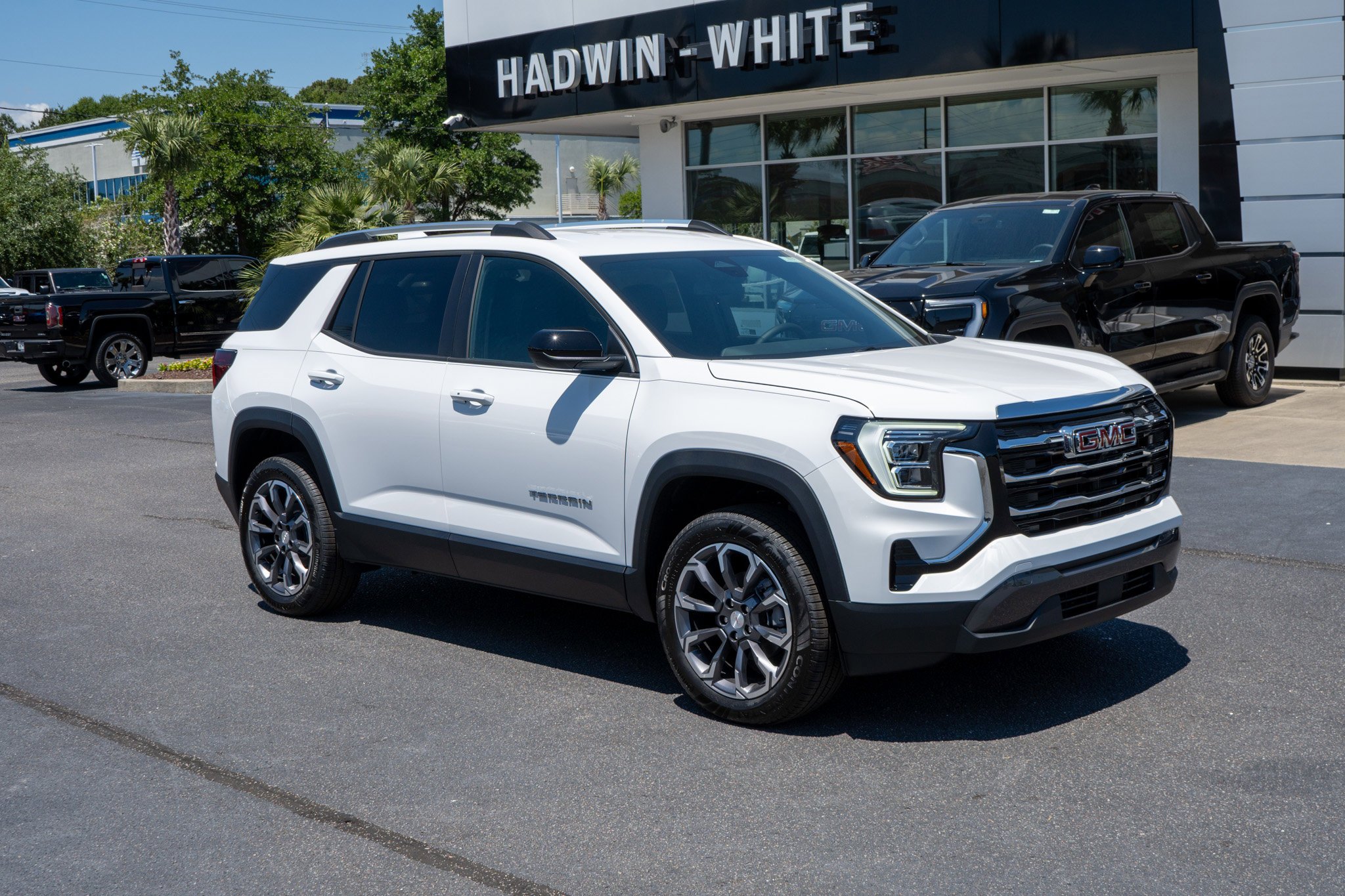 2026 GMC Terrain Elevation FWD's photo