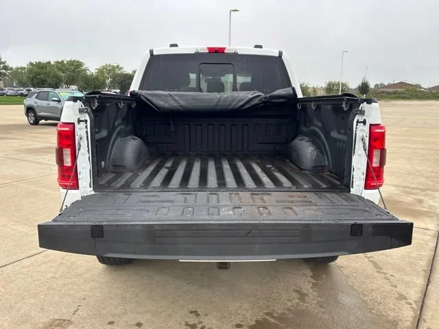 Used 2021 White Ford XL image 30
