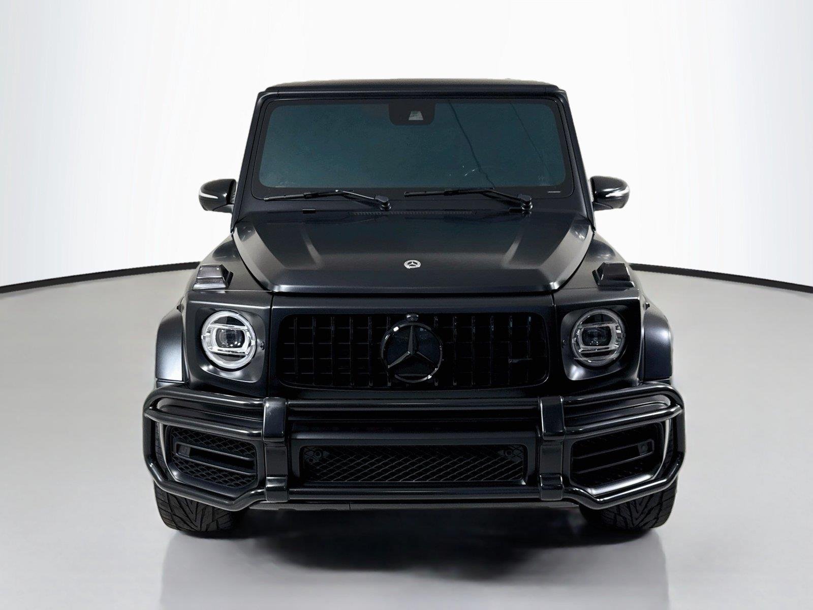 Used 2024 Obsidian Black Mercedes-Benz AMG® G 63 | Exclusive Int Pkg | Carbon Fiber Trim image 10