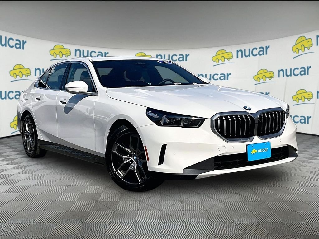 Used 2026 White BMW 530i xDrive image 1