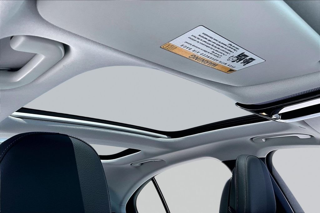 2025 Mercedes-Benz E-Class E350 - Photo 25