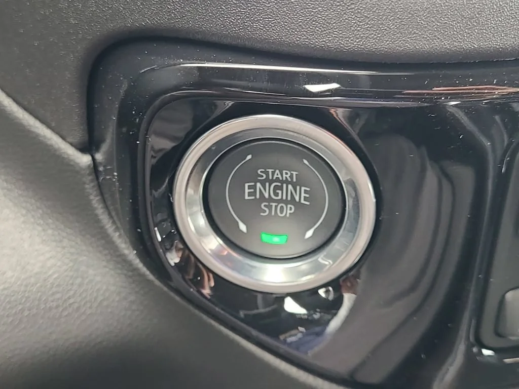 New 2026 Summit White GMC Elevation image 22