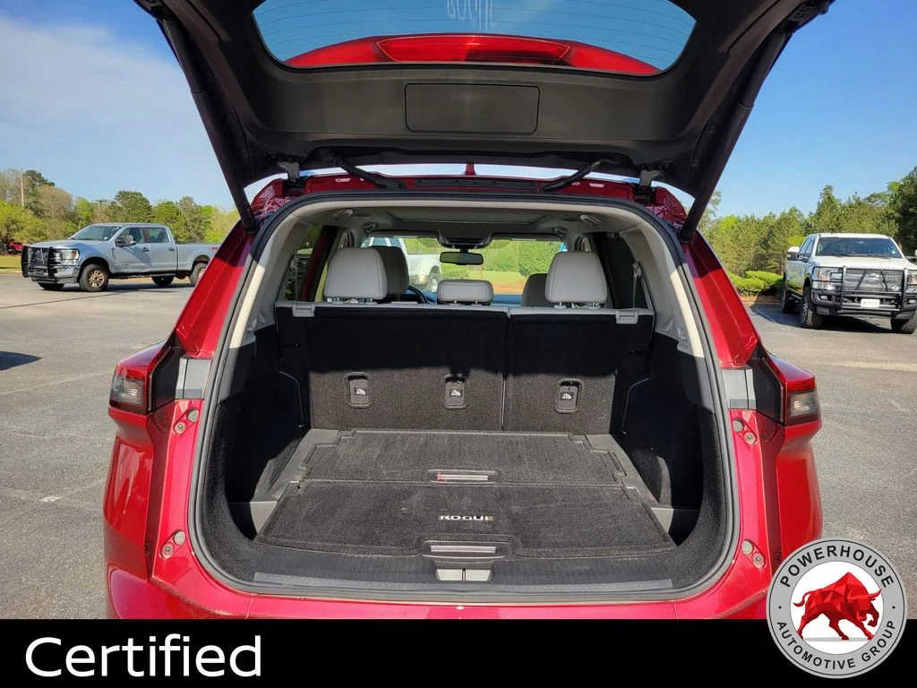 Used 2024 Red Nissan SL image 14