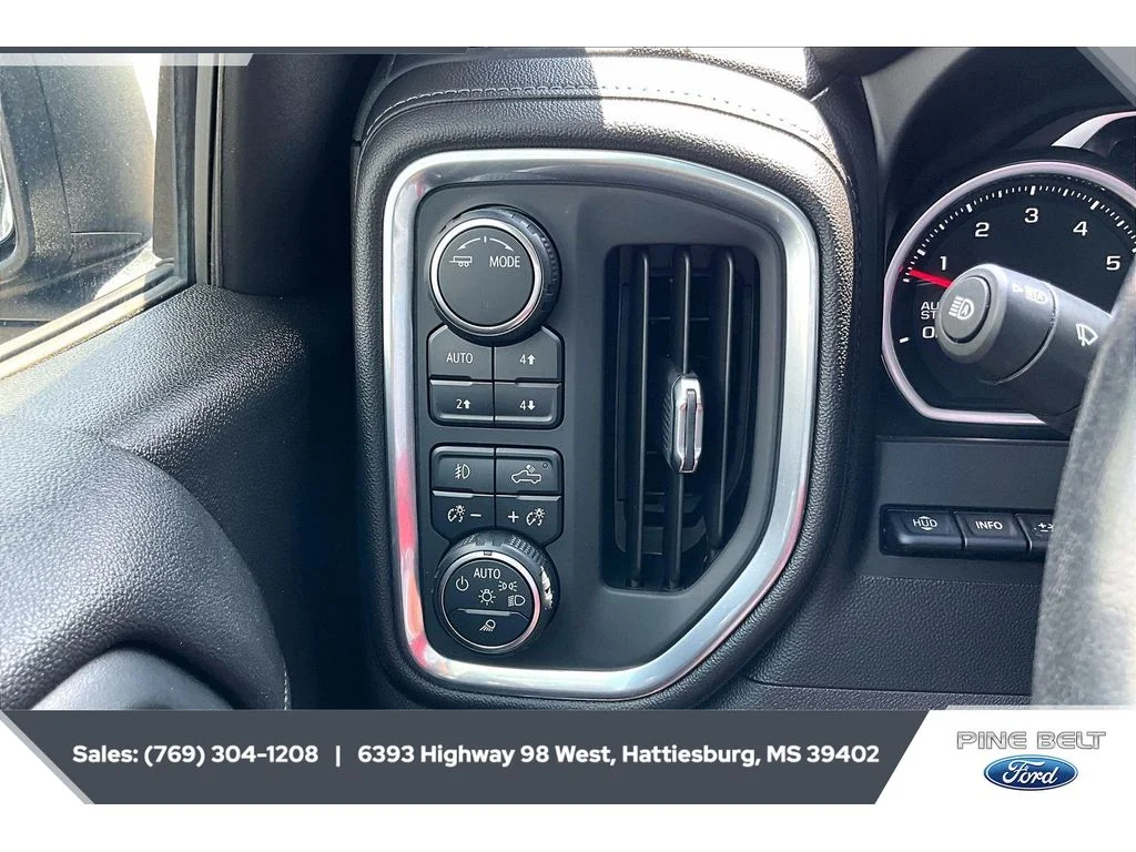 Used 2021 Black Chevrolet LTZ image 23