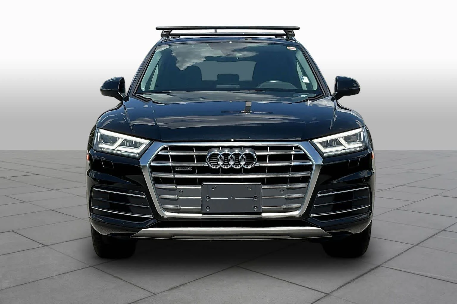 Used 2018 Brilliant Black Audi Premium Plus image 4