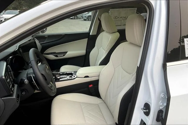 New 2026 White Lexus 350 Luxury image 9