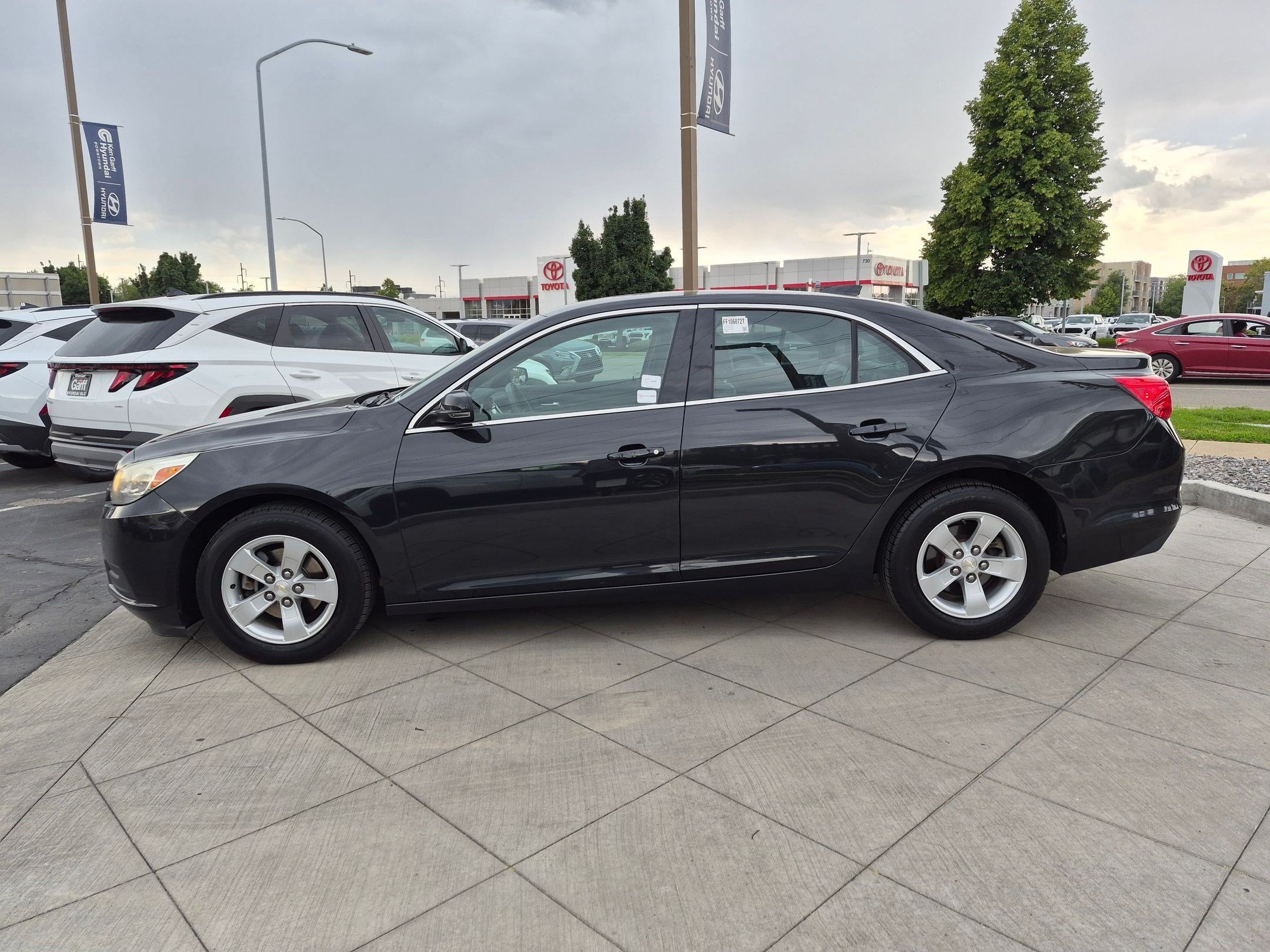 Used 2015 Black Granite Metallic Chevrolet LT image 7