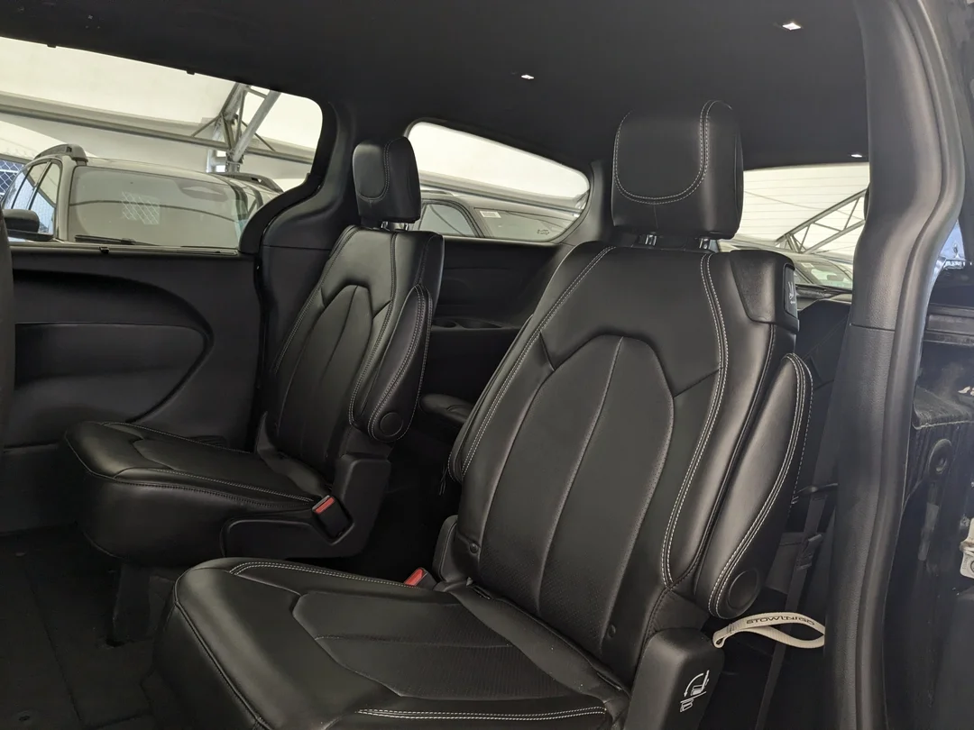 Certified Used 2025 Black Chrysler Select - - AWD - Caprice Leather - Blind Spot - Safety Sphere - 360 Cam & More! image 26