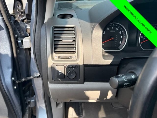 Used 2011 Glacier Blue Metallic Honda EX-L image 19