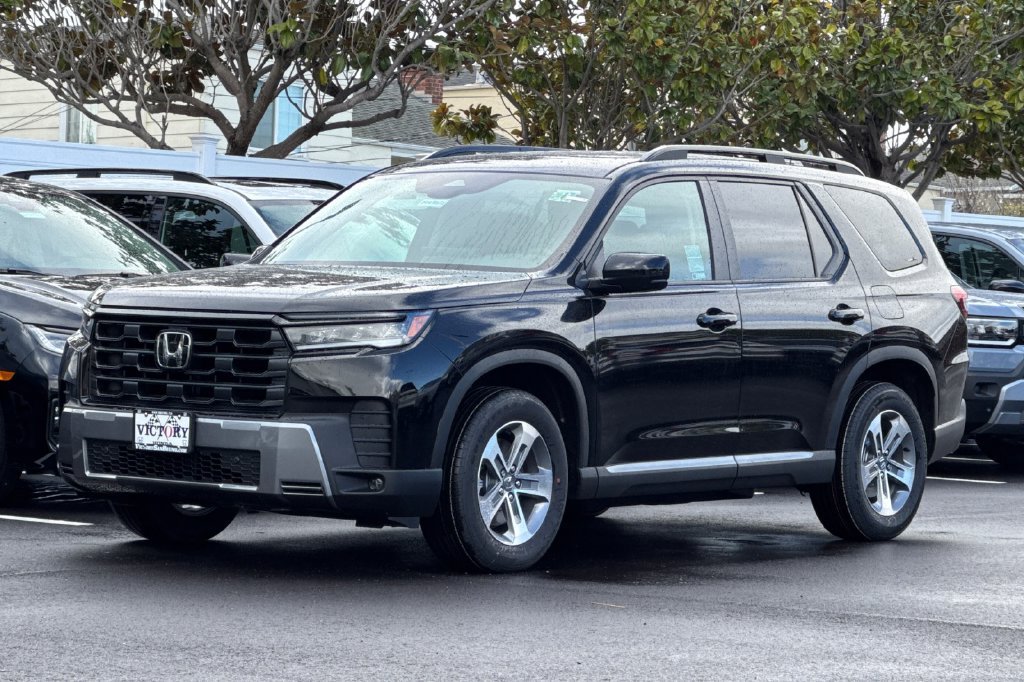 New 2026 Crystal Black Pearl Honda EX-L image 8