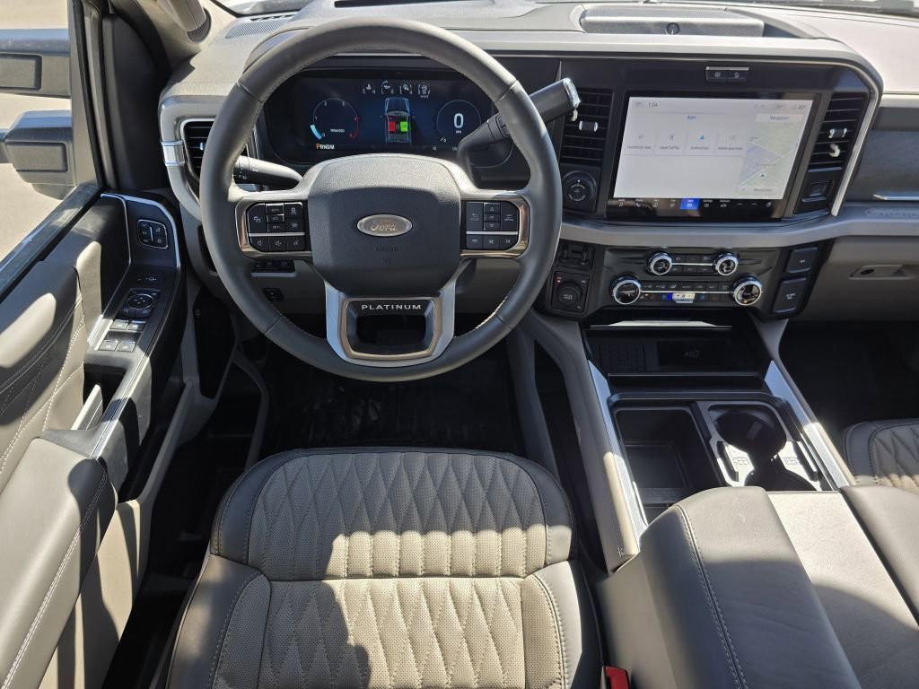 New 2026 Star White Metallic Tri-Coat Ford F-450® Platinum® image 41