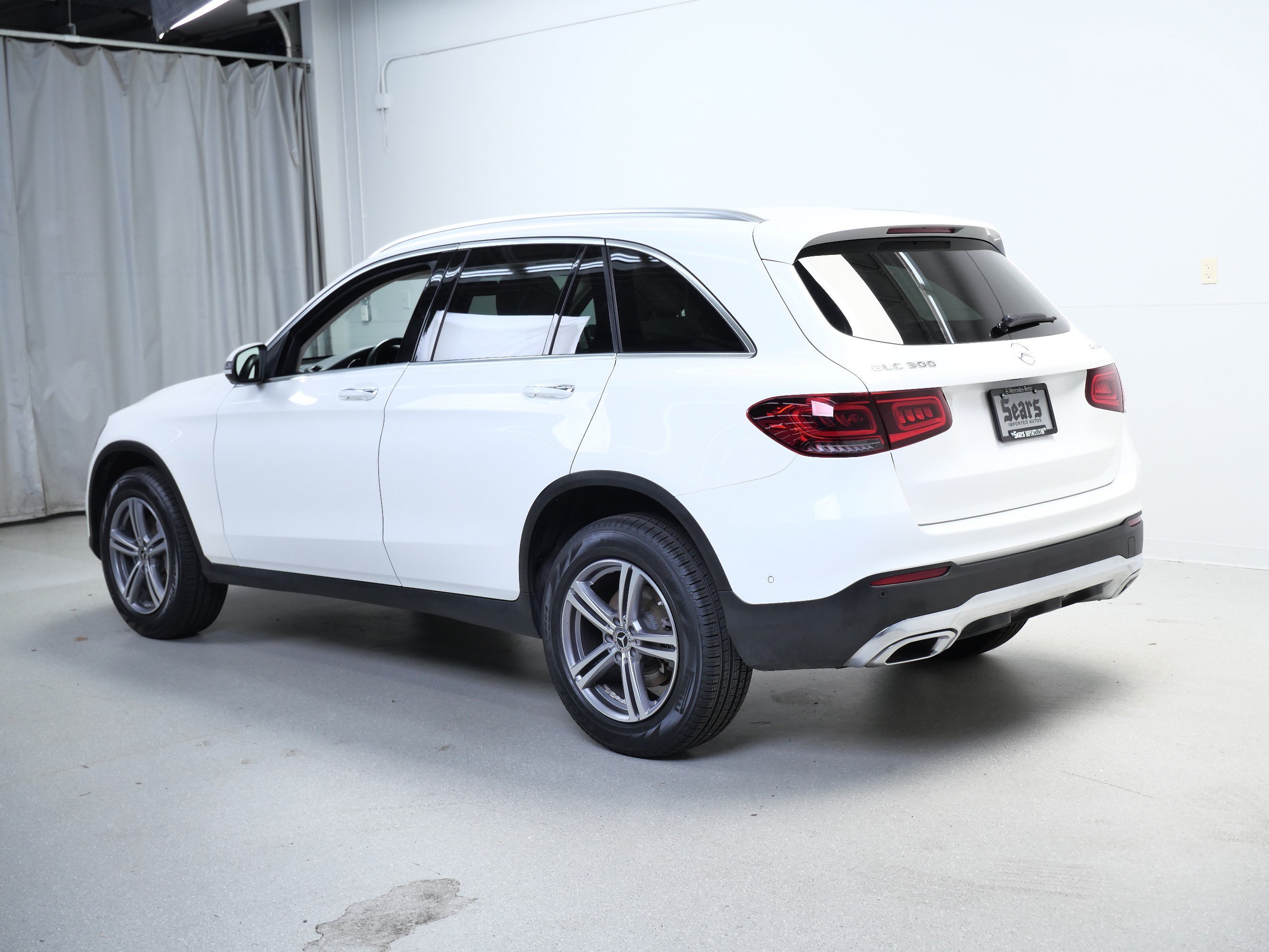 Used 2021 Polar White Mercedes-Benz GLC 300 image 11