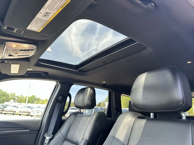 Used 2019 Black Jeep Limited image 21
