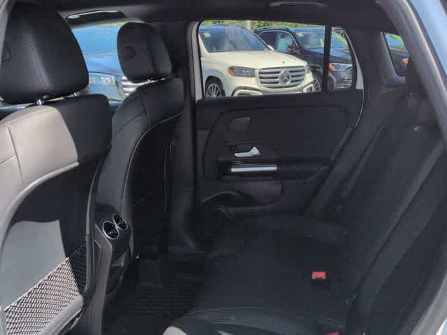 New 2026 Polar White Mercedes-Benz GLA 250 image 20