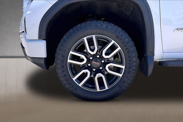 Certified Used 2022 Summit White GMC AT4 image 8