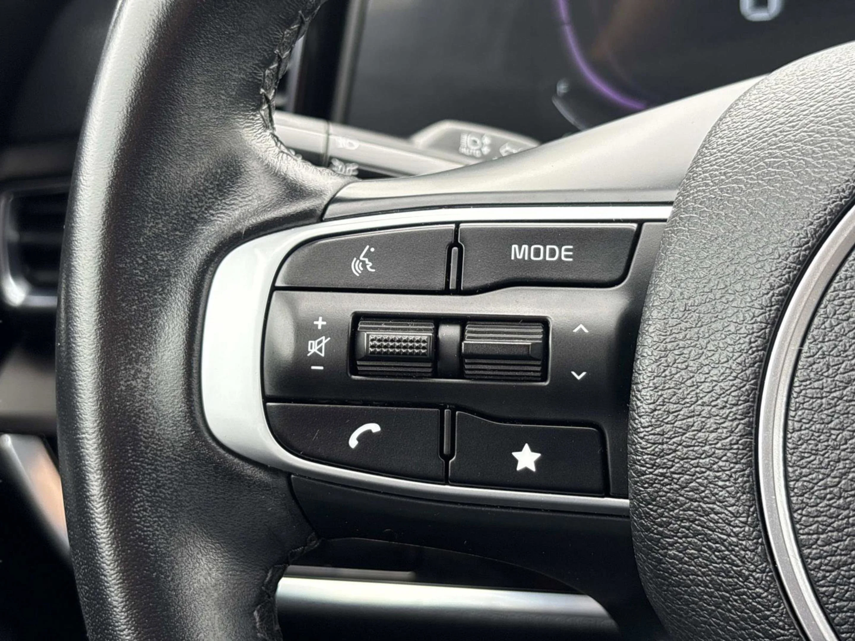 2023 Kia Sportage EX - Photo 27