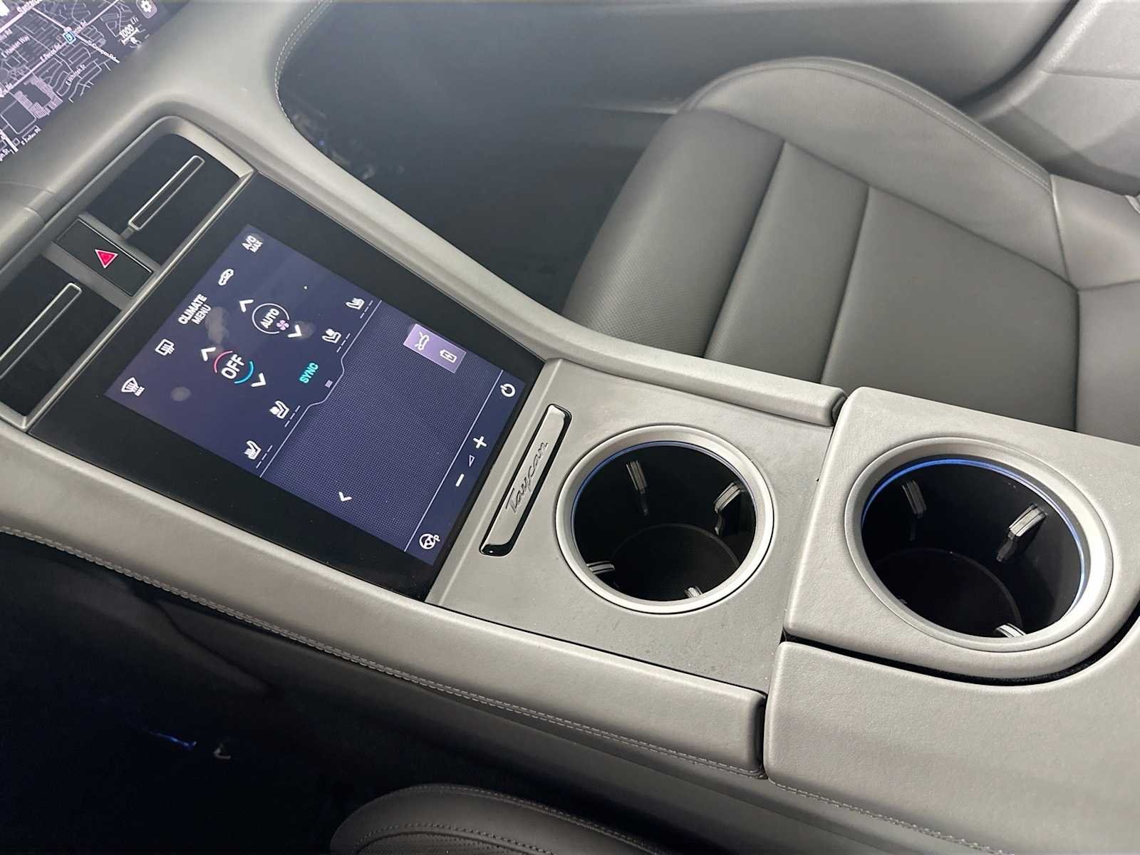 2025 Porsche Taycan Base - Photo 20